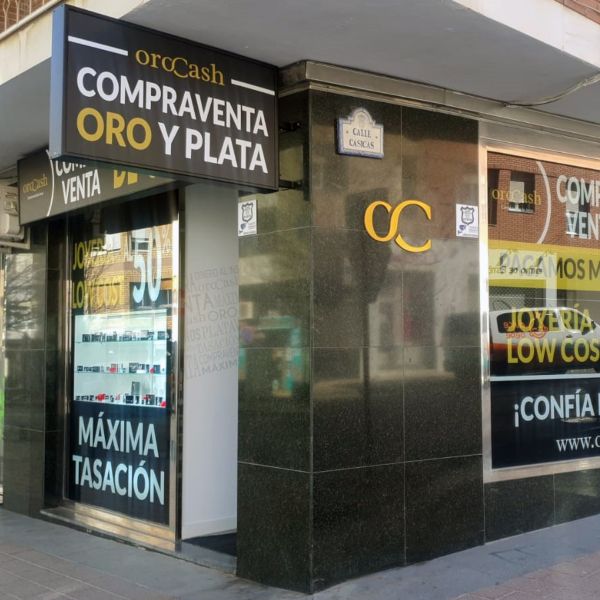La cadena Orocash abre una nueva sucursal en Baza, Granada